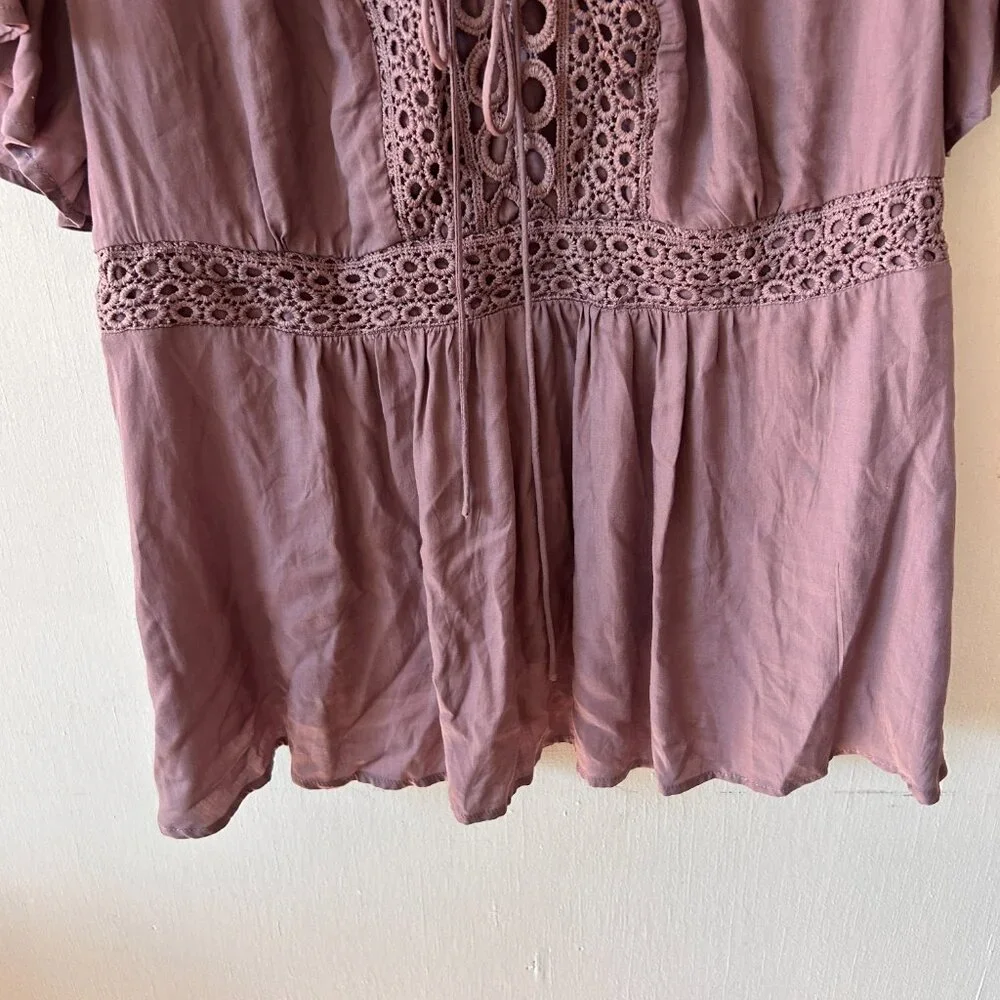 BloomChic Peasant Top Womens 16 Purple V-neck Boho Witchy Fairy Ruffle Sleeves - Picture 2 of 6